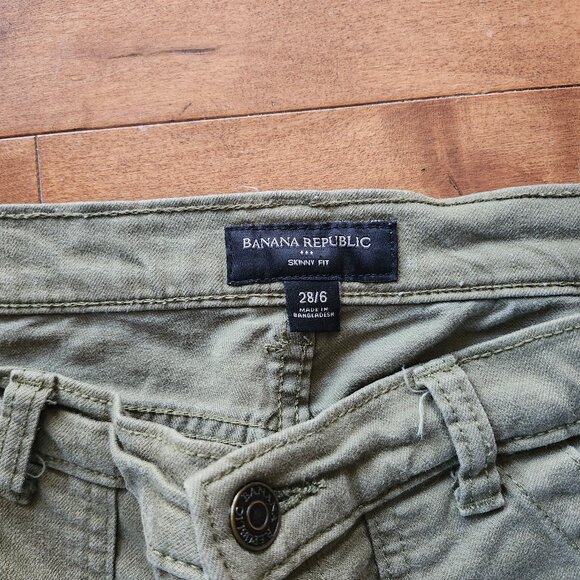 Banana Republic chinos - Picture 3 of 3